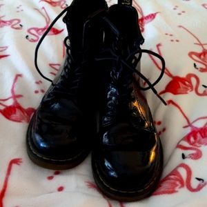 Kids Dr Martens Size 1